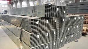 Píopa Cruach Cearnóg Réamh-Ghabháinithe